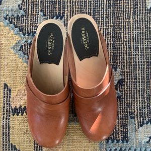 Cognac Brown Swedish Hasbeens Leather Slip Mules